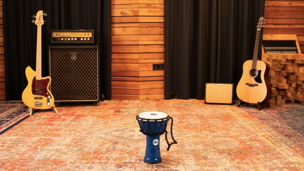 Techniques d’enregistrement : les percussions traditionnelles - Le djembé