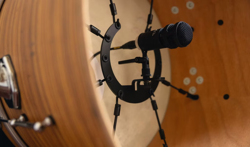 Lauten Audio Kick Mic focus support