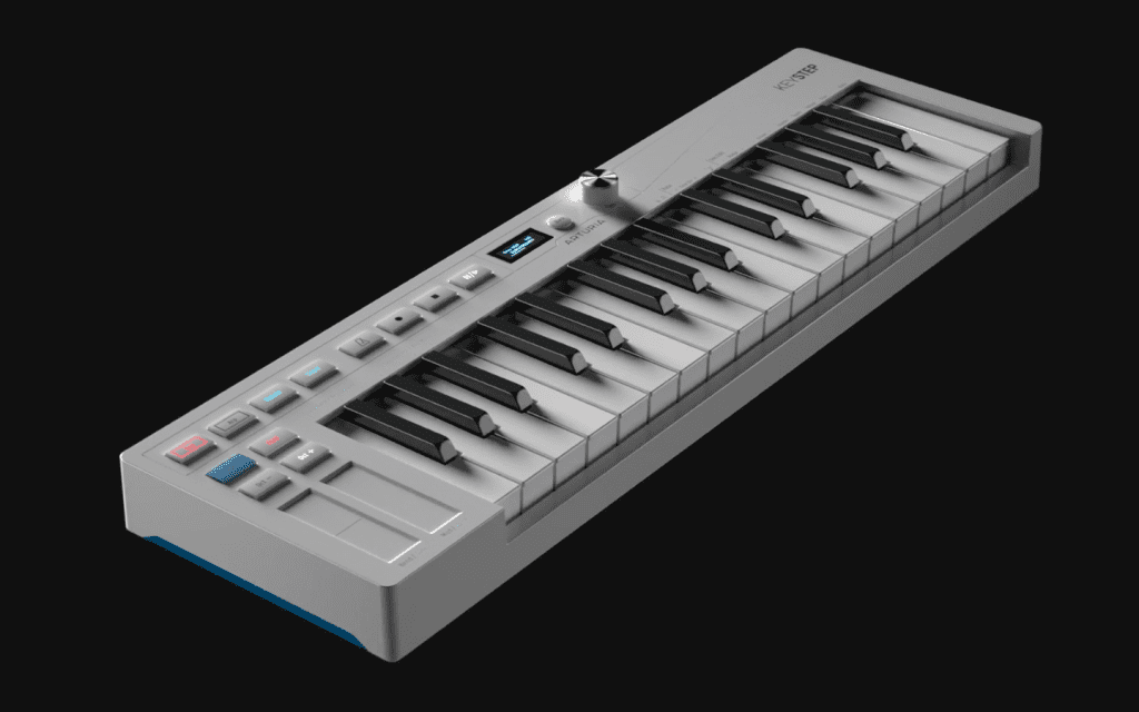 Test : Arturia KeyStep mk2 - vue de trois quarts gauche
