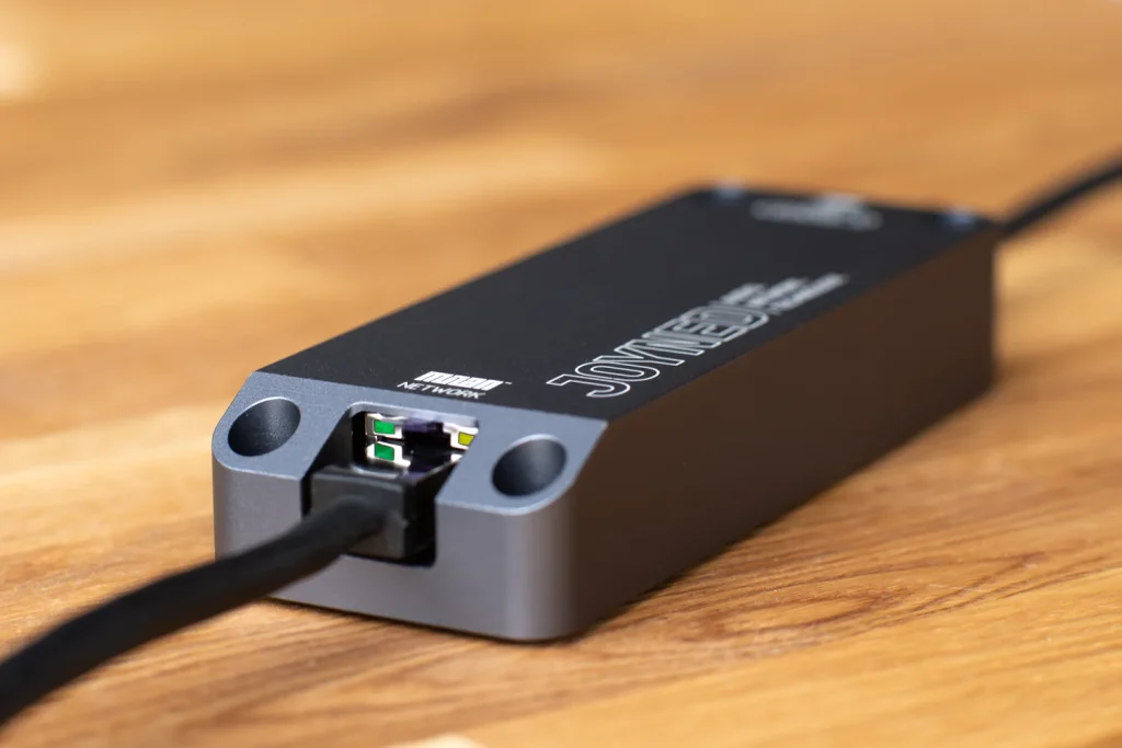 Joyned MU16 - vue de trois quarts droite