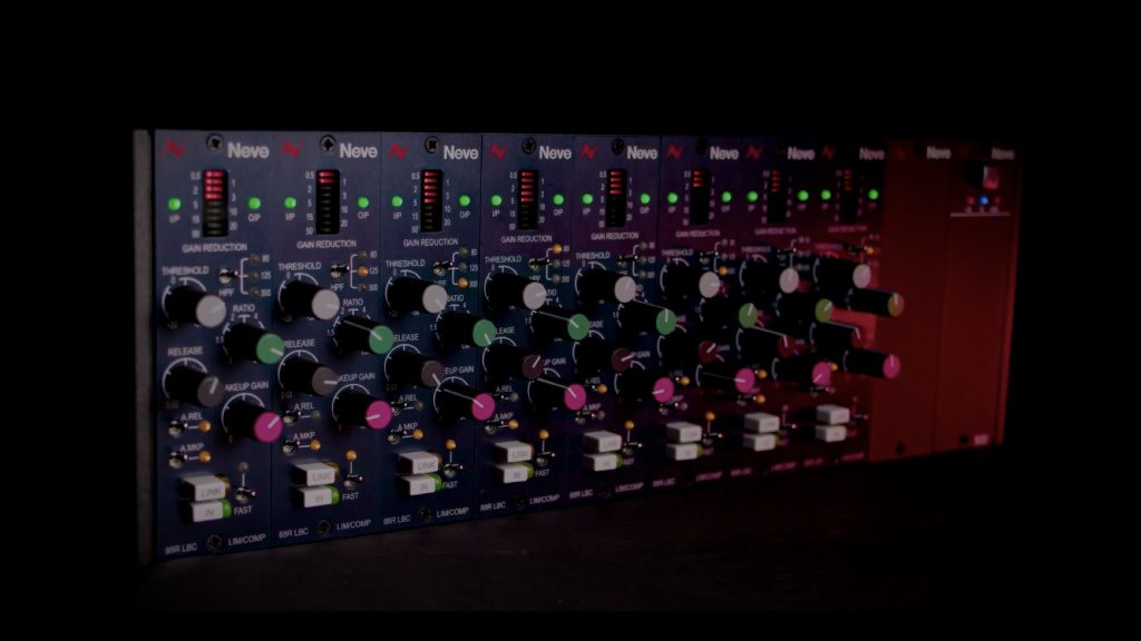 AMS Neve 88R LBC - vignette