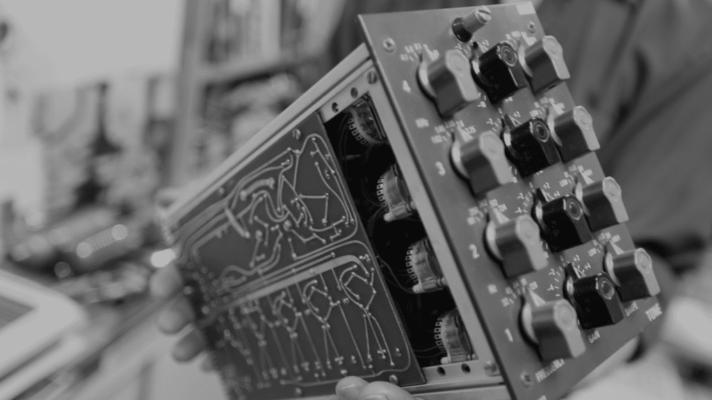 Techniques de mix : égalisation / niveau intermédiaire et avancé - Partie 1 - Égaliser en fonction du style musical : hiphop et électro