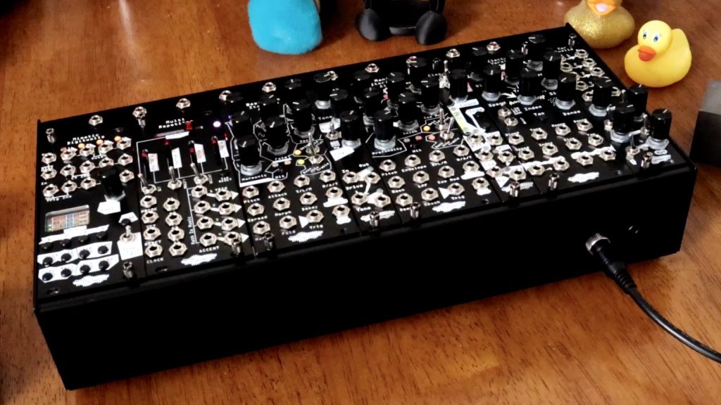 Noise Engineering Case Of Steel - vignette