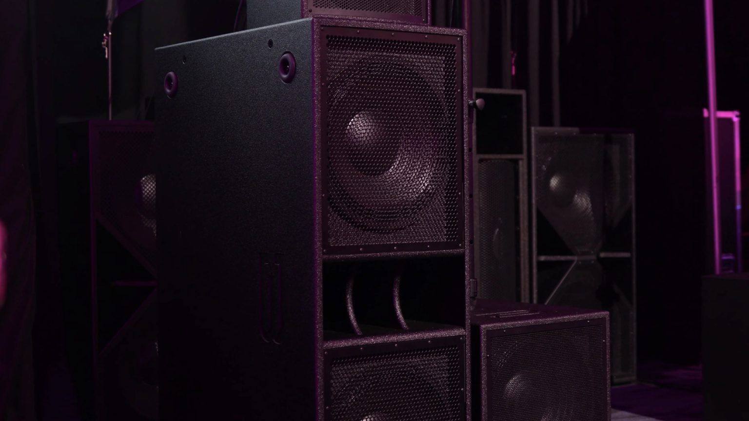 Bassboss Dévoile Un Nouveau Caisson De Basse : SSP215-MK3