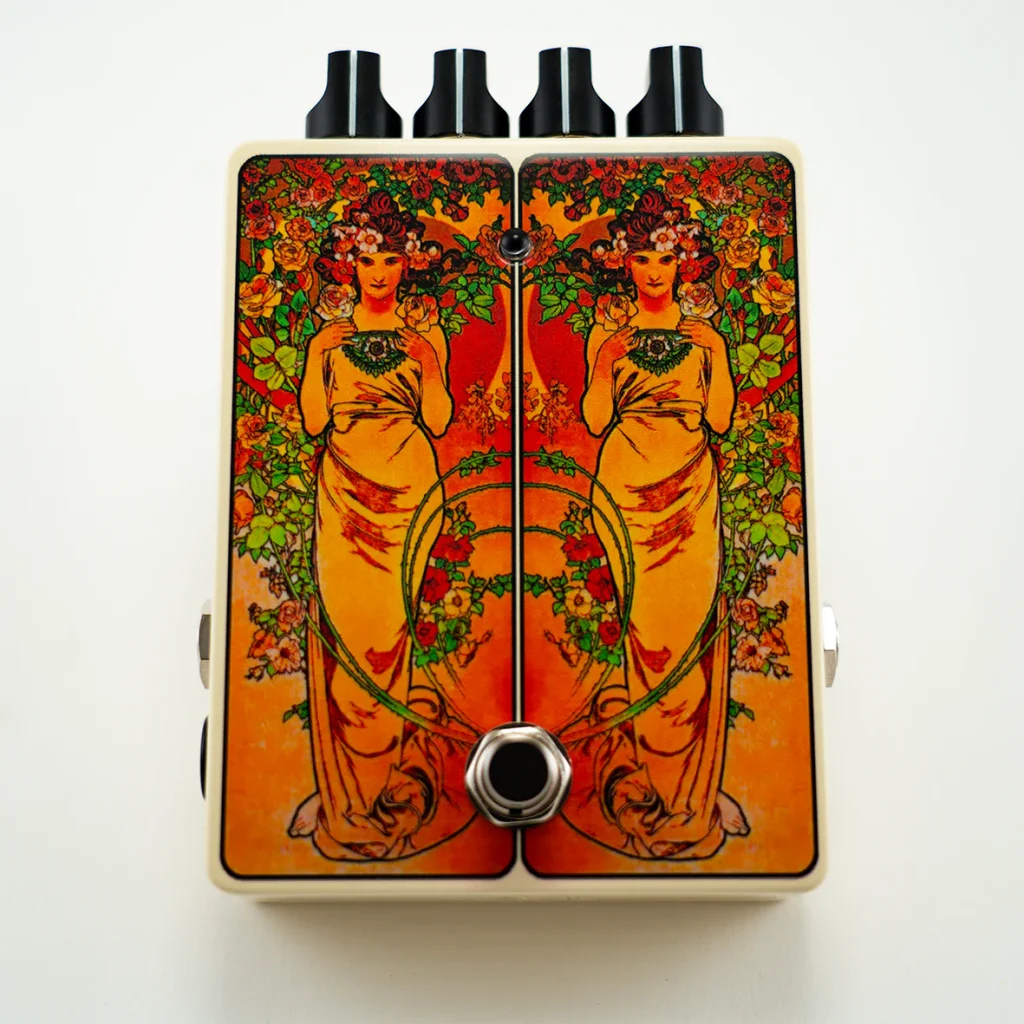 Red Witch Pedals Galvinium - vue de face