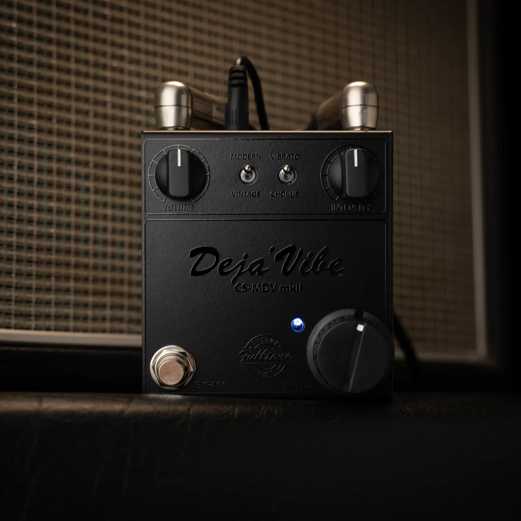 Fulltone Mini-Deja'Vibe mkII Custom Shop Blackout Limited Edition - vue de face