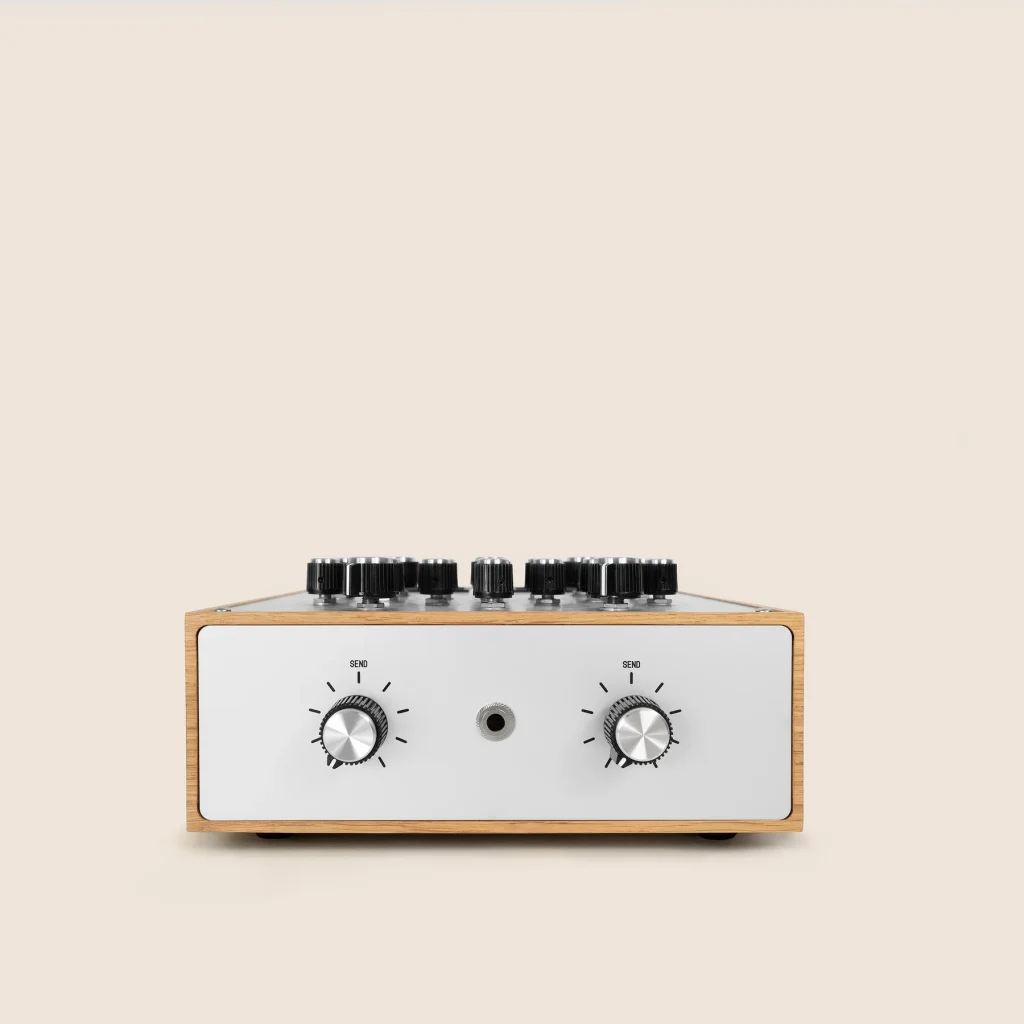 Resør Electronics 2525 MFX - face avant