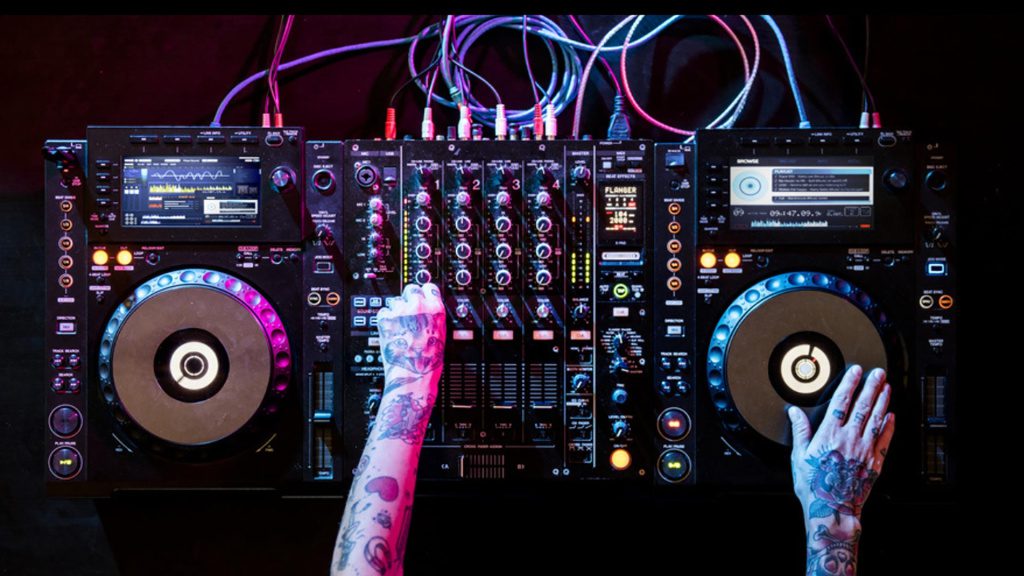 Techniques de DJing : enchaînements et transitions - Partie 1 / Introduction