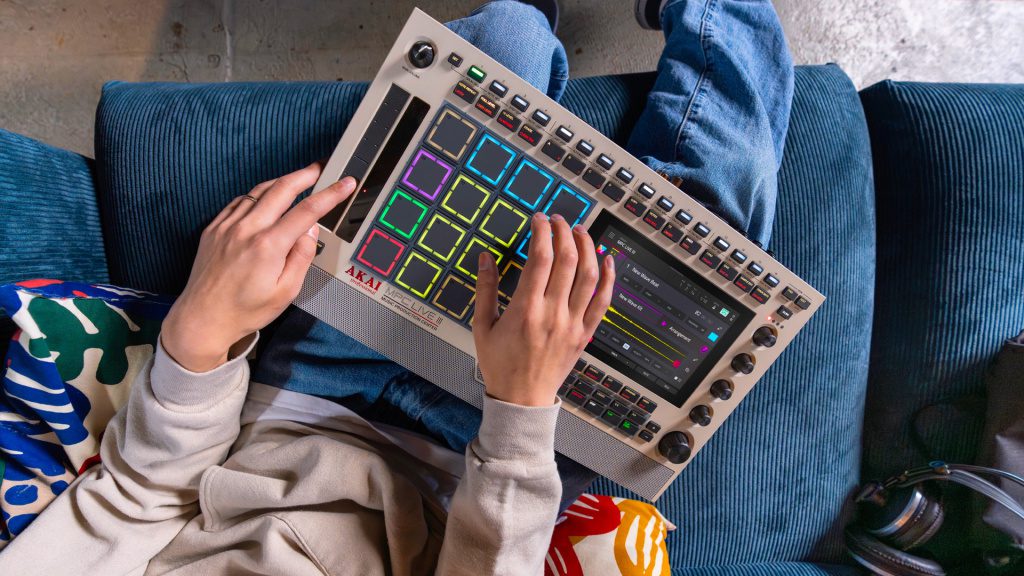 Akai MPC Live III Retro - vignette