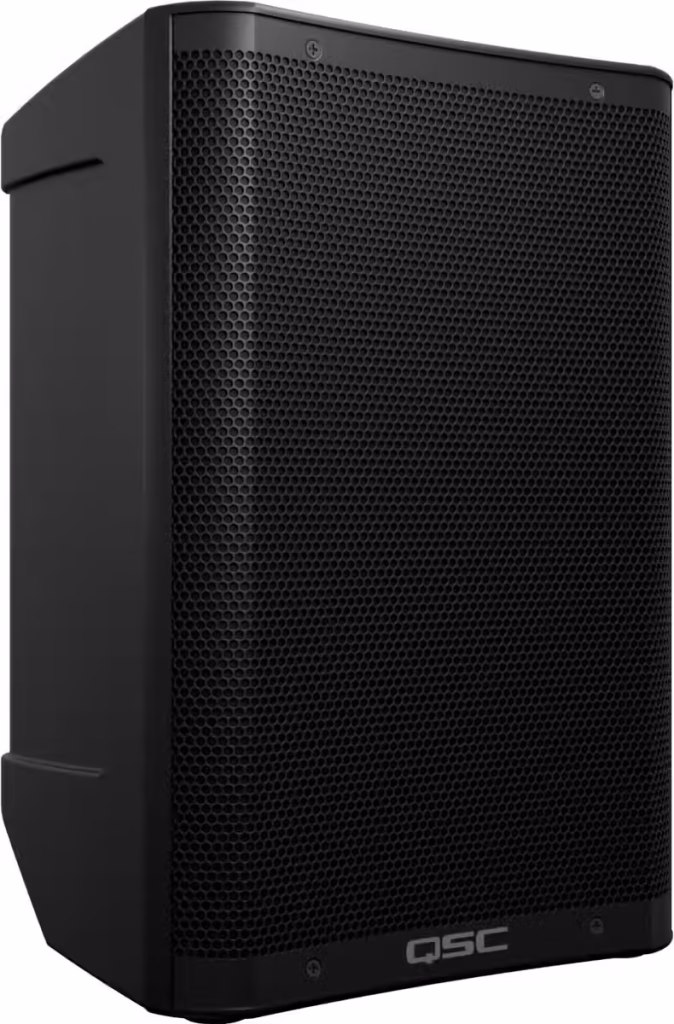 QSC Audio CB10 - vue de trois quarts
