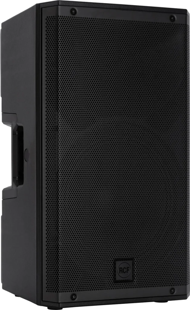 RCF ART 815-A - vue de trois quarts