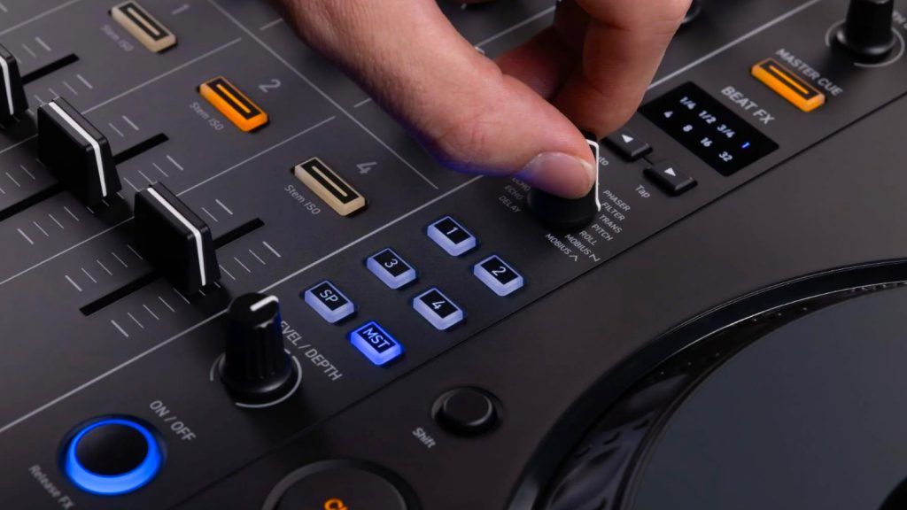 Techniques de DJing : les platines au service de la production musicale / Bootleg