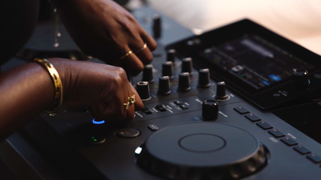 AlphaTheta XDJ-AN - vignette