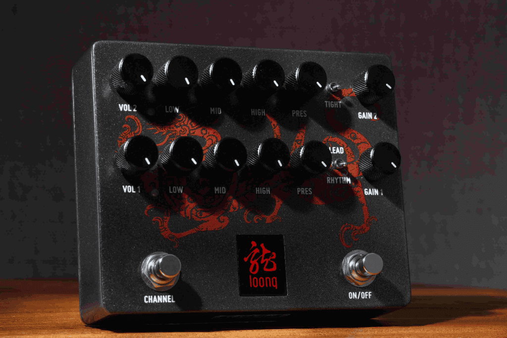Tone City Loong / Vue de trois quarts 2