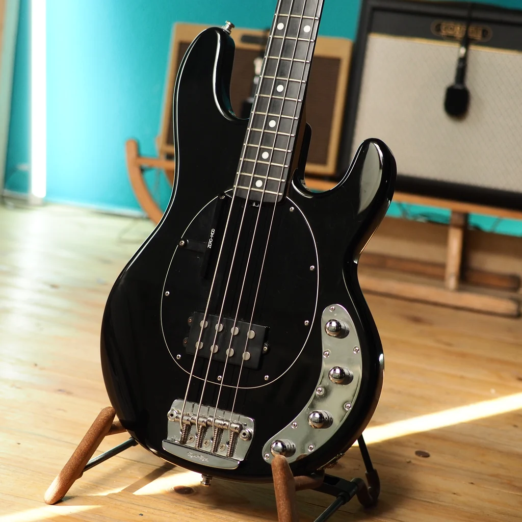 Basses de légende : Music Man StingRay / La révolution de l'électronique active