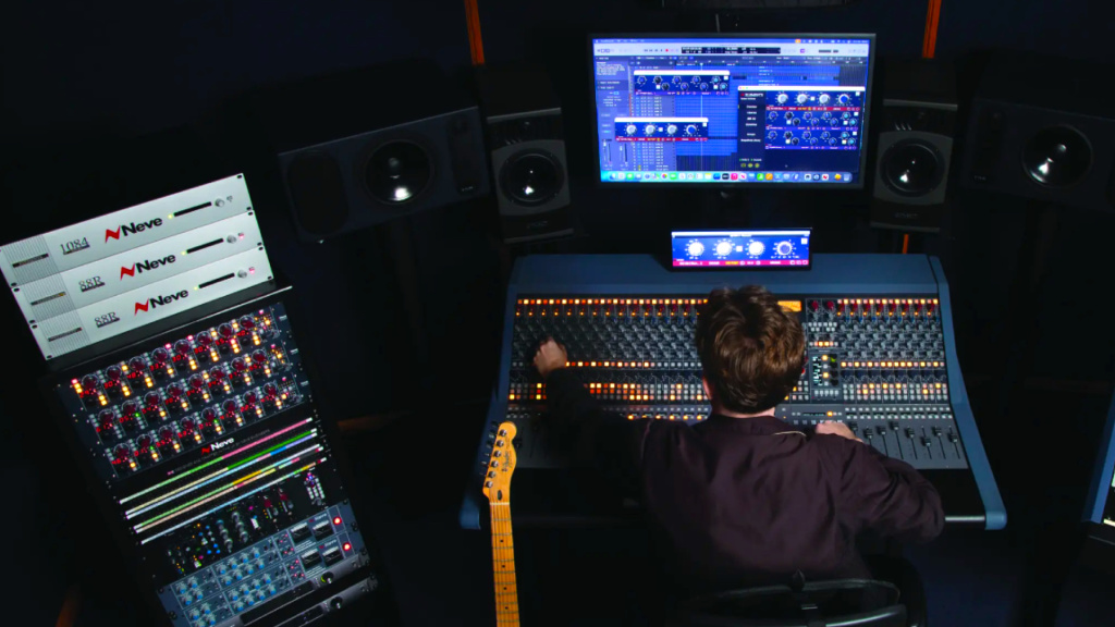 AMS Neve 8424E & Elements / Vignette