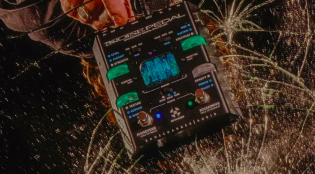 Gamechanger Audio Noise Pedal / Lifestyle 1