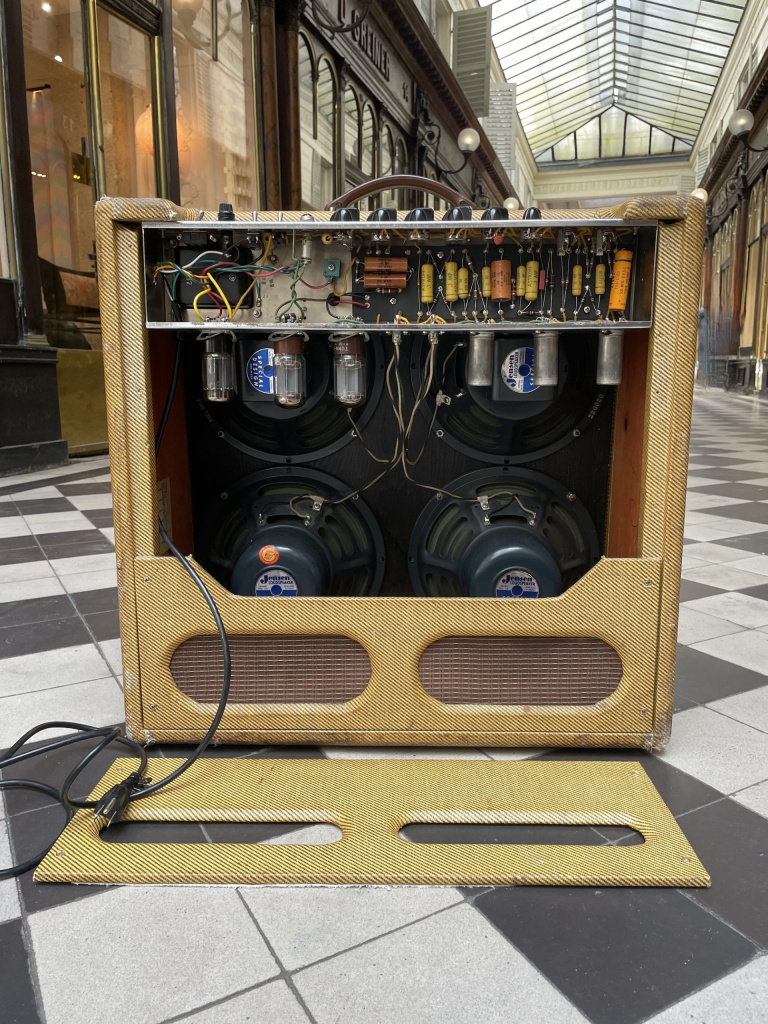Fender 5F6-A Bassman / 1960