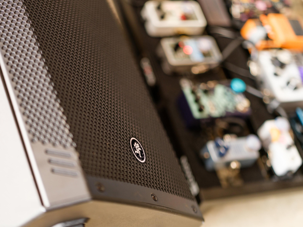 Test des enceintes Mackie Thrash12v2 / Lifestyle 