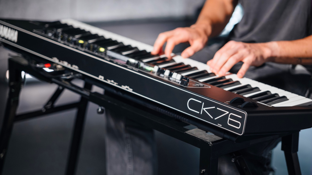 Yamaha CK76 / Vignette